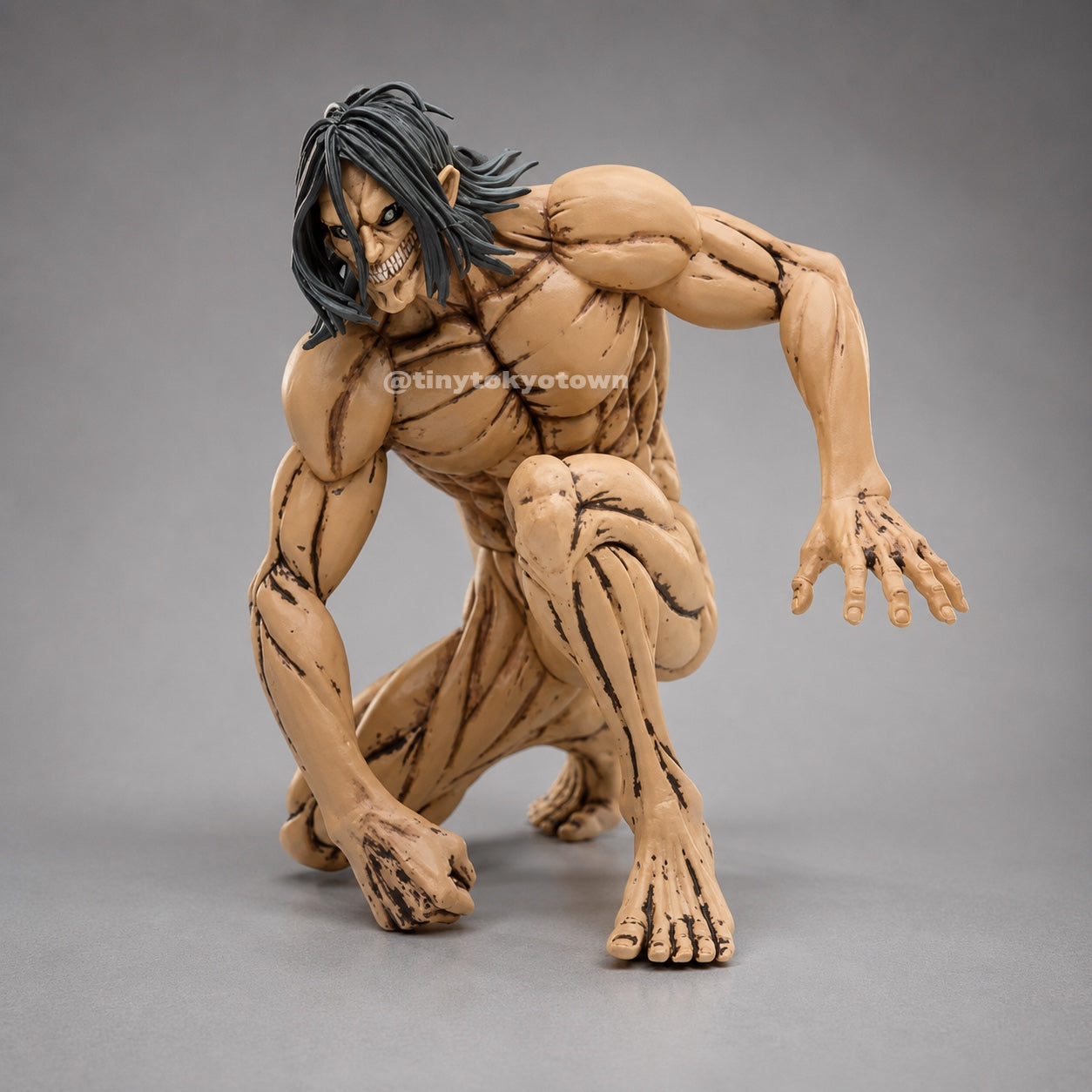 Revoltech Eren Yeager Titan Form - AOT (15cm)