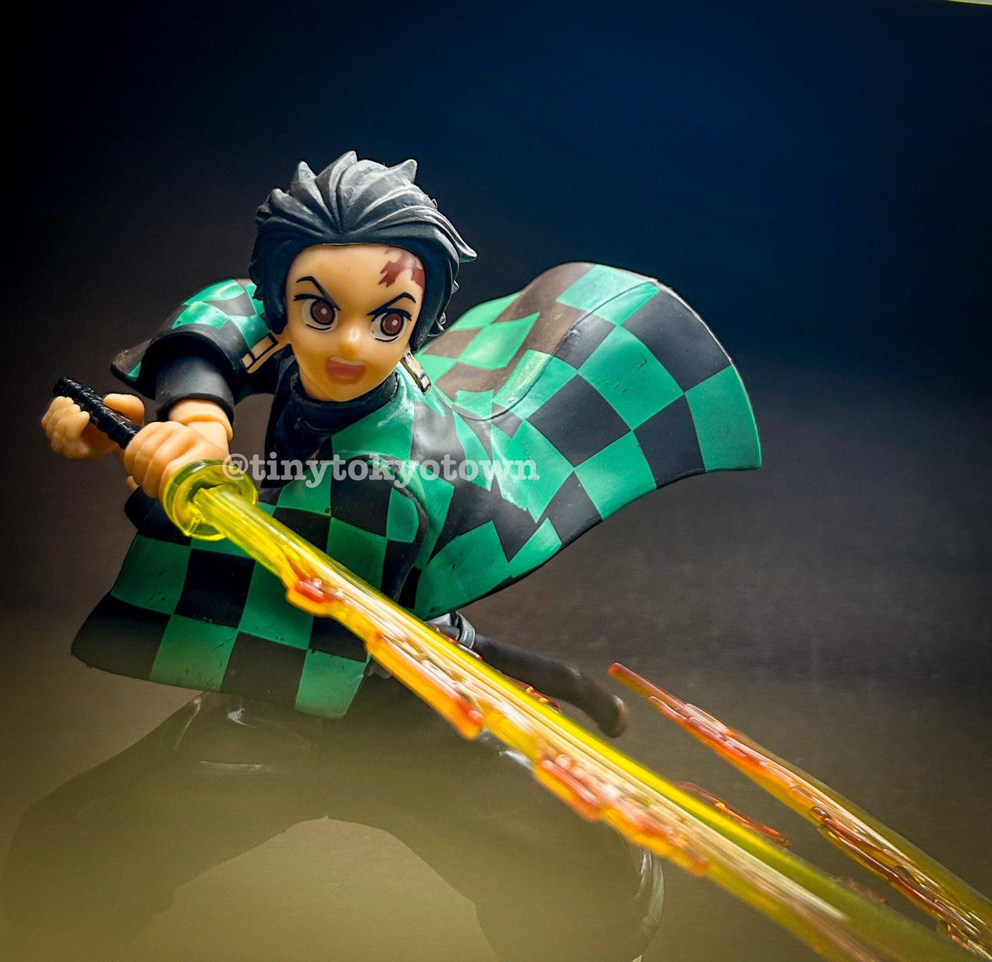 Demon Slayer - Tanjiro Kamado – Fire Blade
