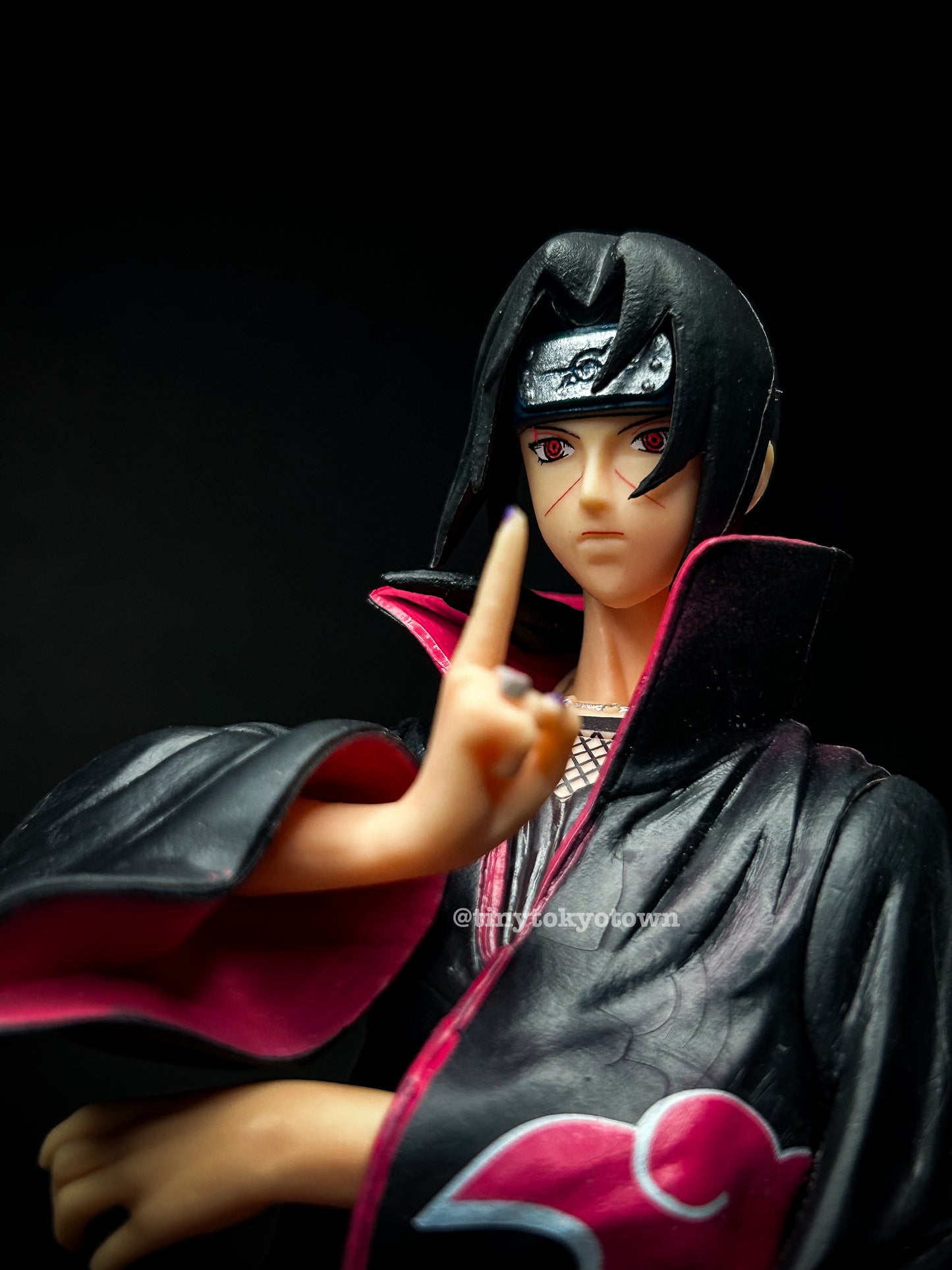 Itachi Uchiha Action Figure