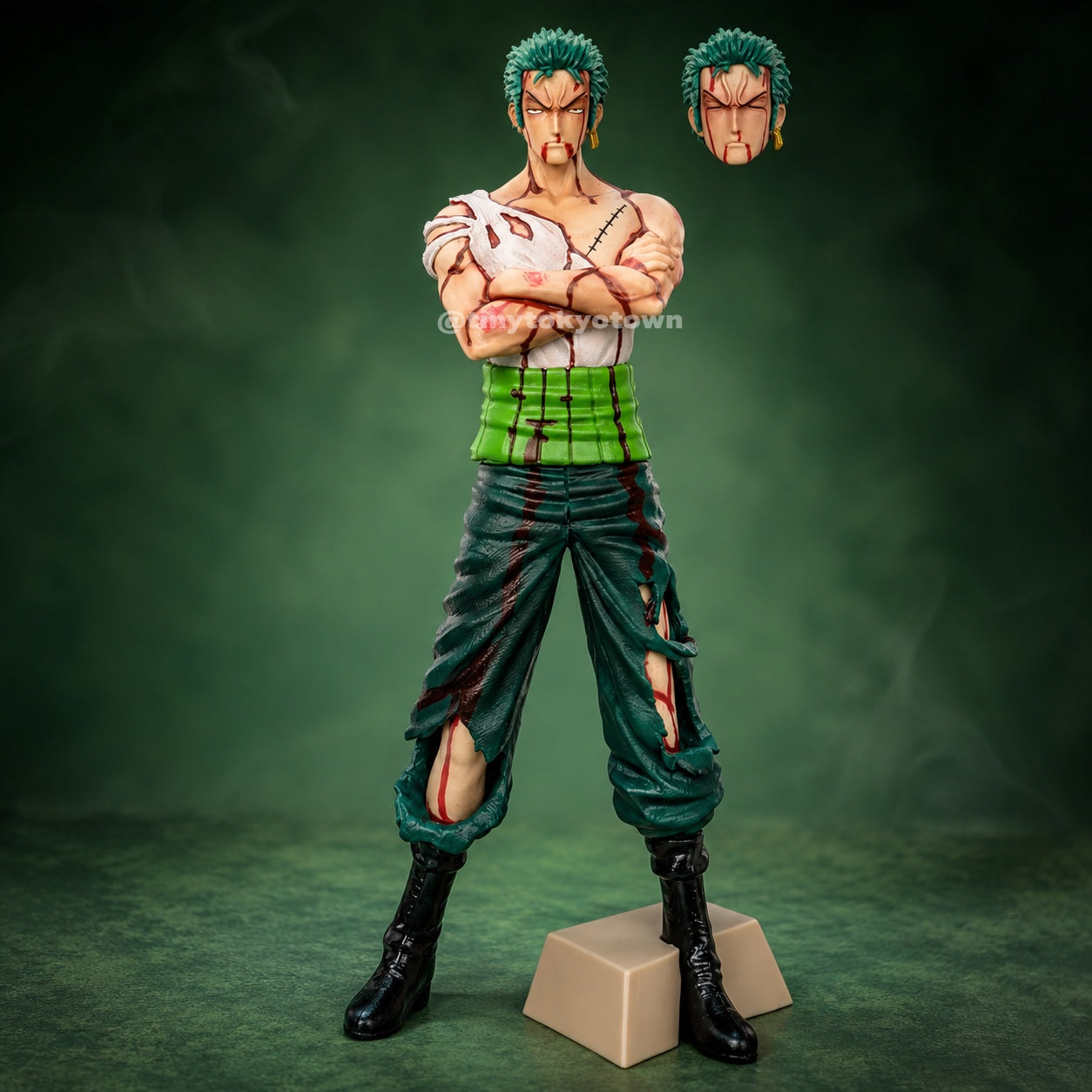 One Piece - Zoro Standing Pose (29cm)