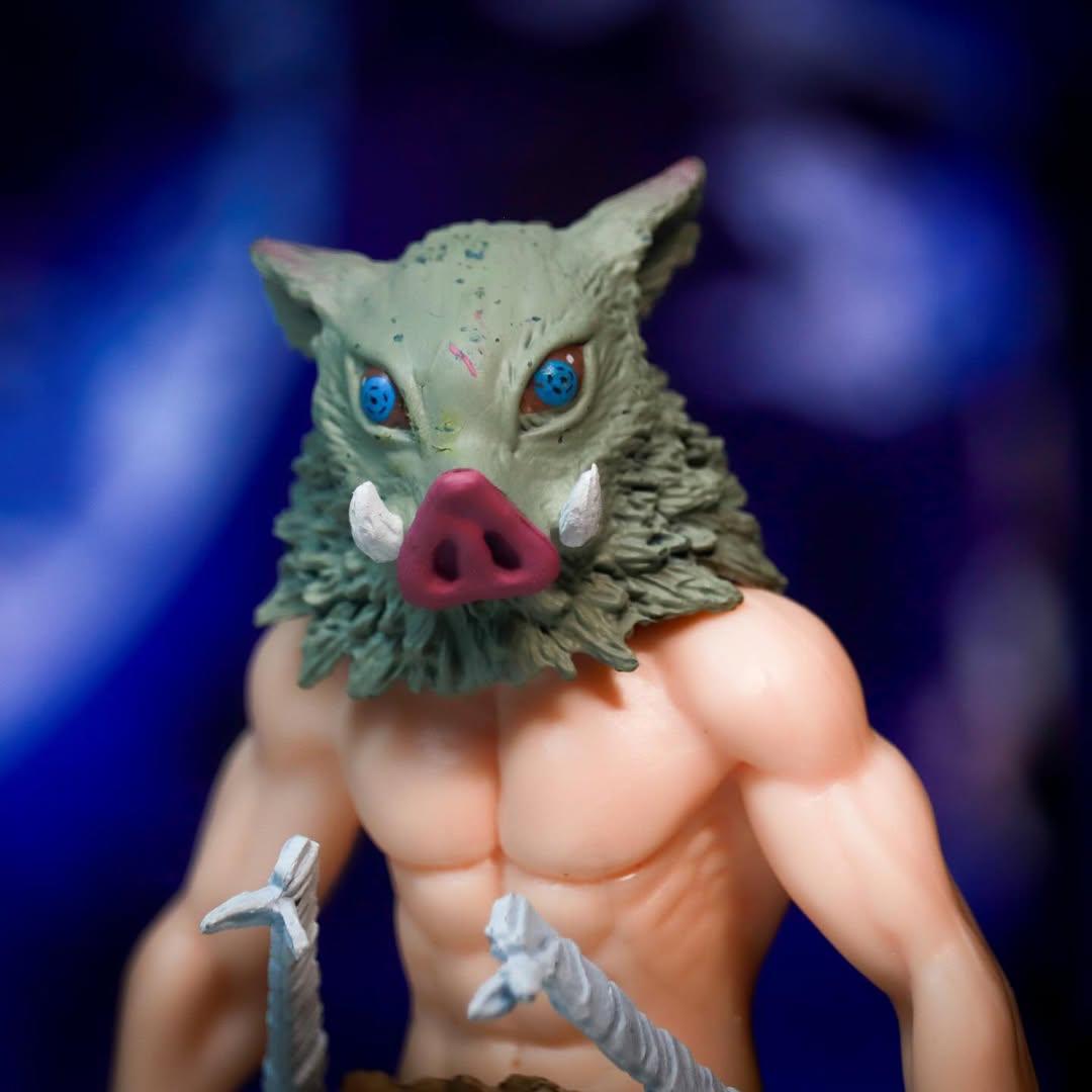 Demon Slayer - Inosuke Hashibira with mask Action Figure