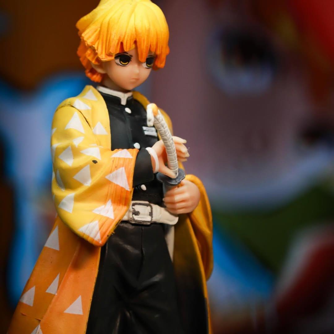 Demon Slayer - Zenitsu Agatsuma Action Figure